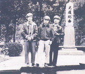 1949年李華偉博士(左一)進入臺灣省立臺中第一中學高三留影。